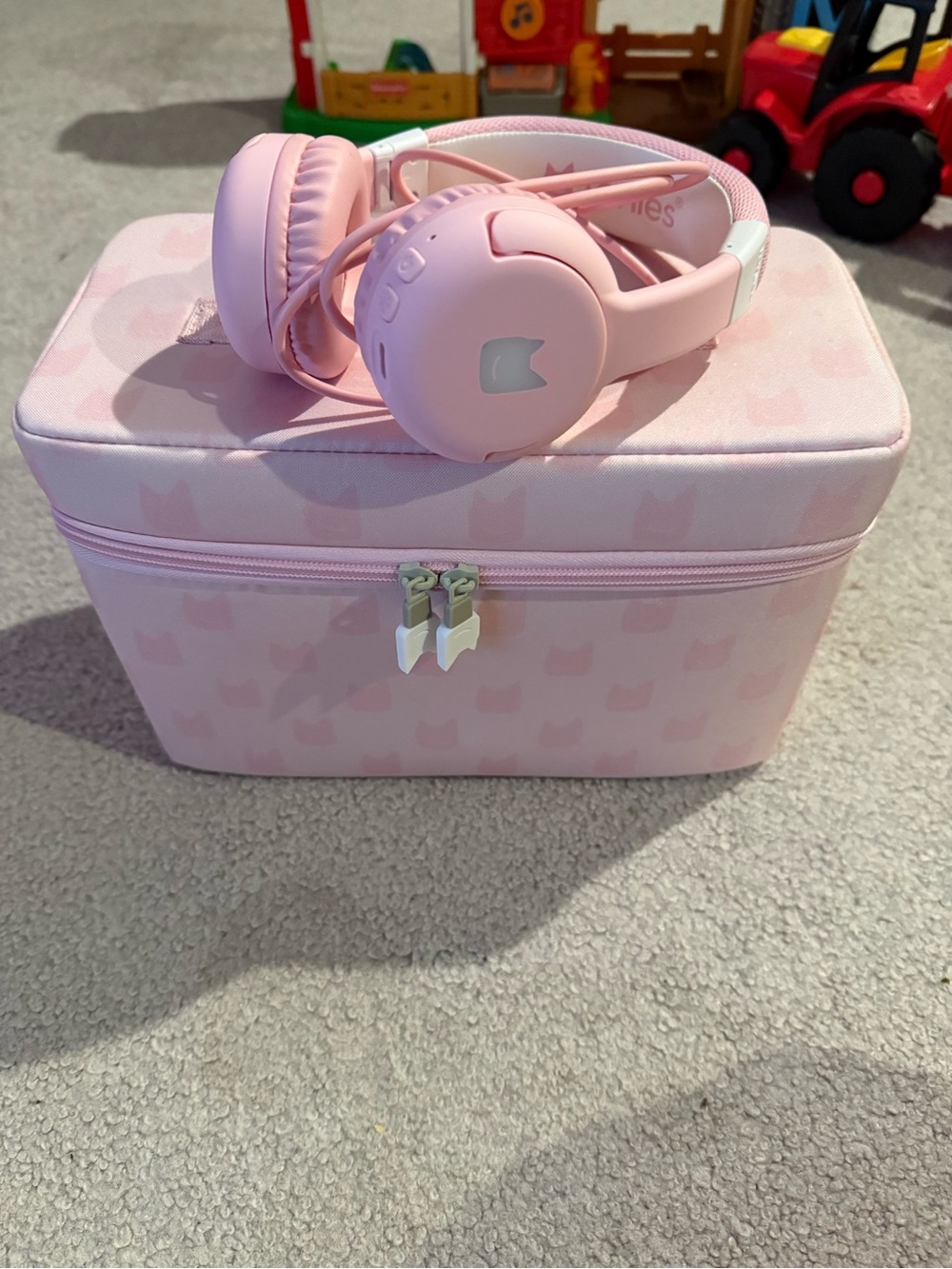 Pink Wireless Kids Headphones with Travel Case